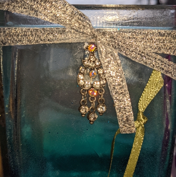 Hand painted/decorated teal Vase - Picture 2 of 4